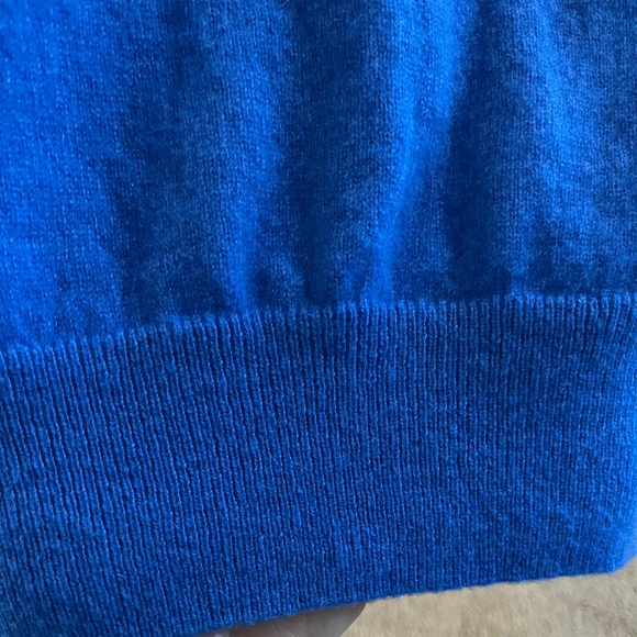 Naadam The “Original” cashmere sweater size M, cobalt blue - Picture 4 of 5